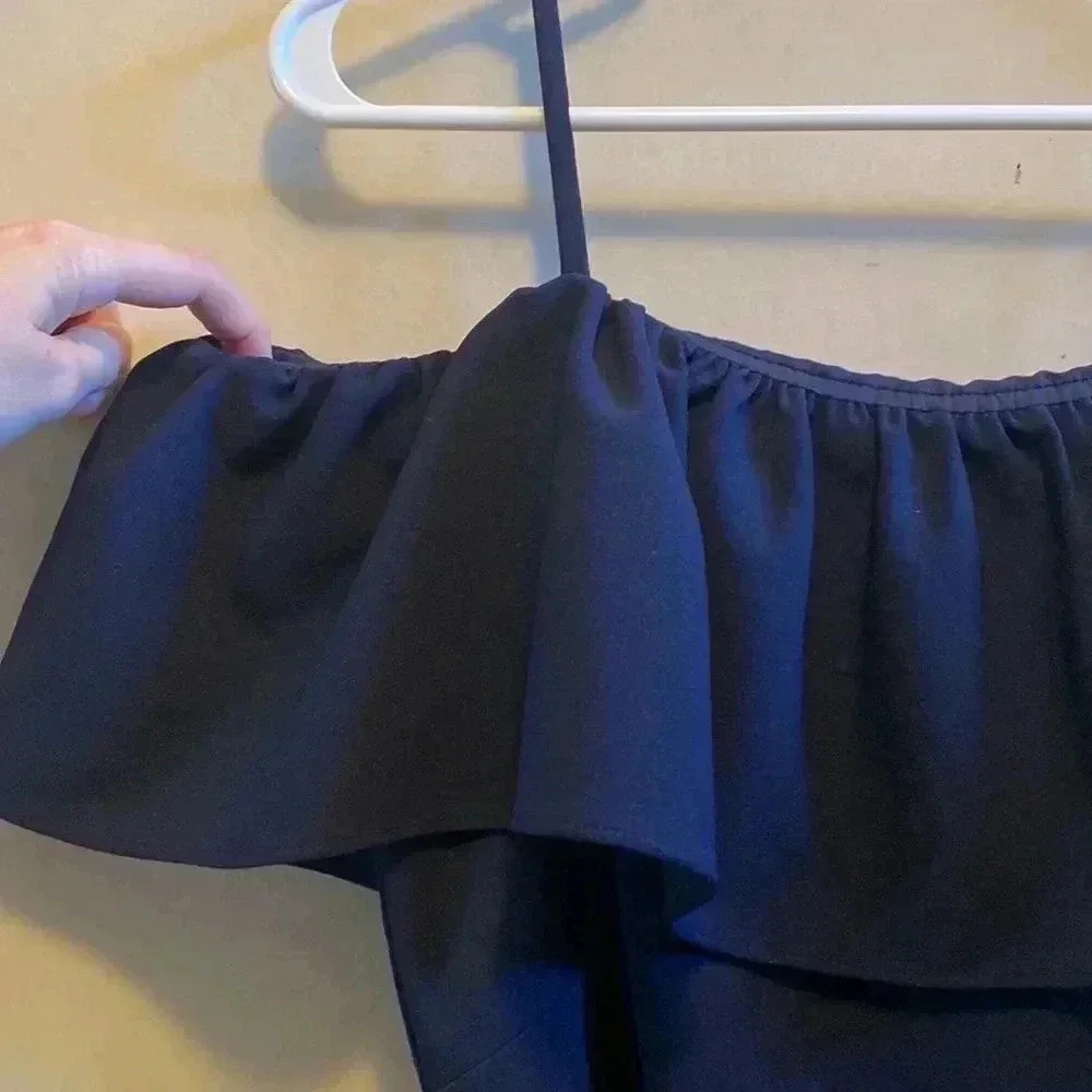 Dress - Picture 3 of 6